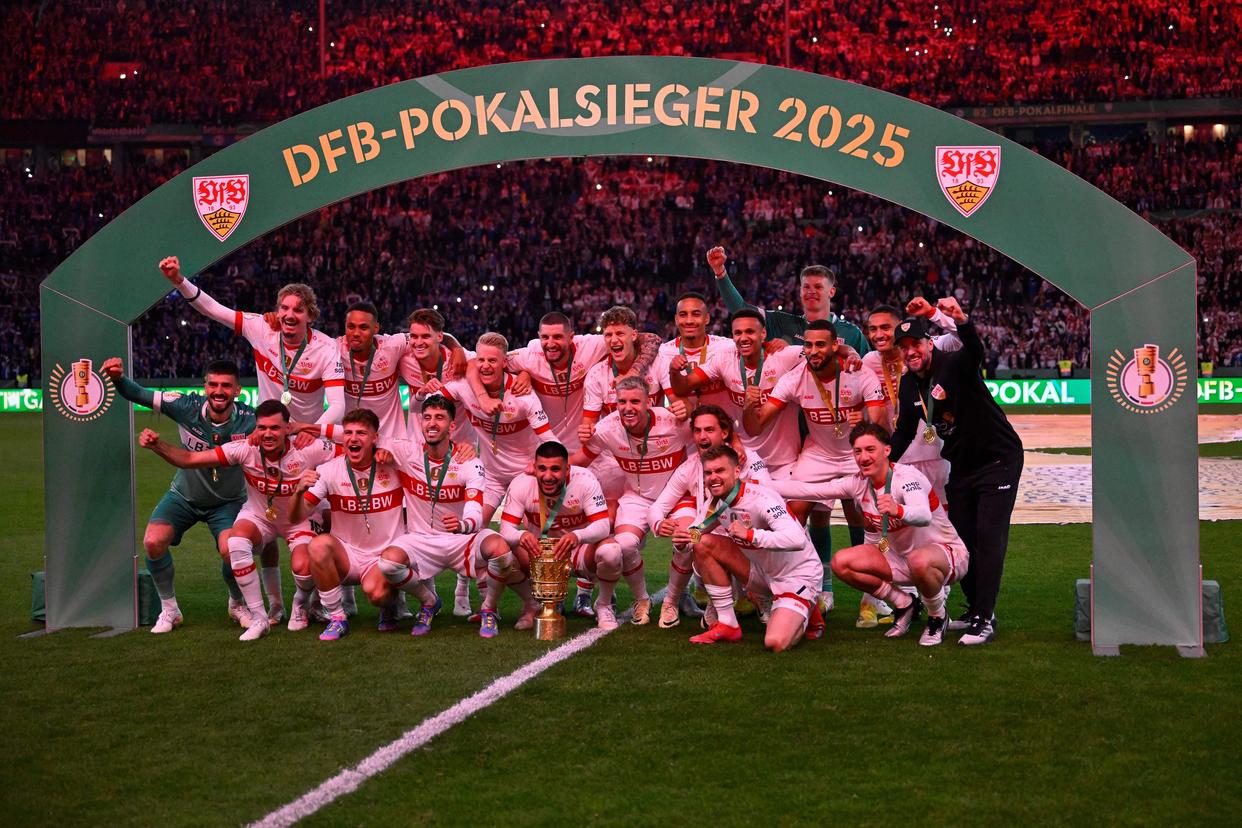 开云网站 -今晚体能课后；斯图加特门线救险备战德国杯；球迷炸锅；临场指挥获称赞(王楚钦莫雷加德对战)