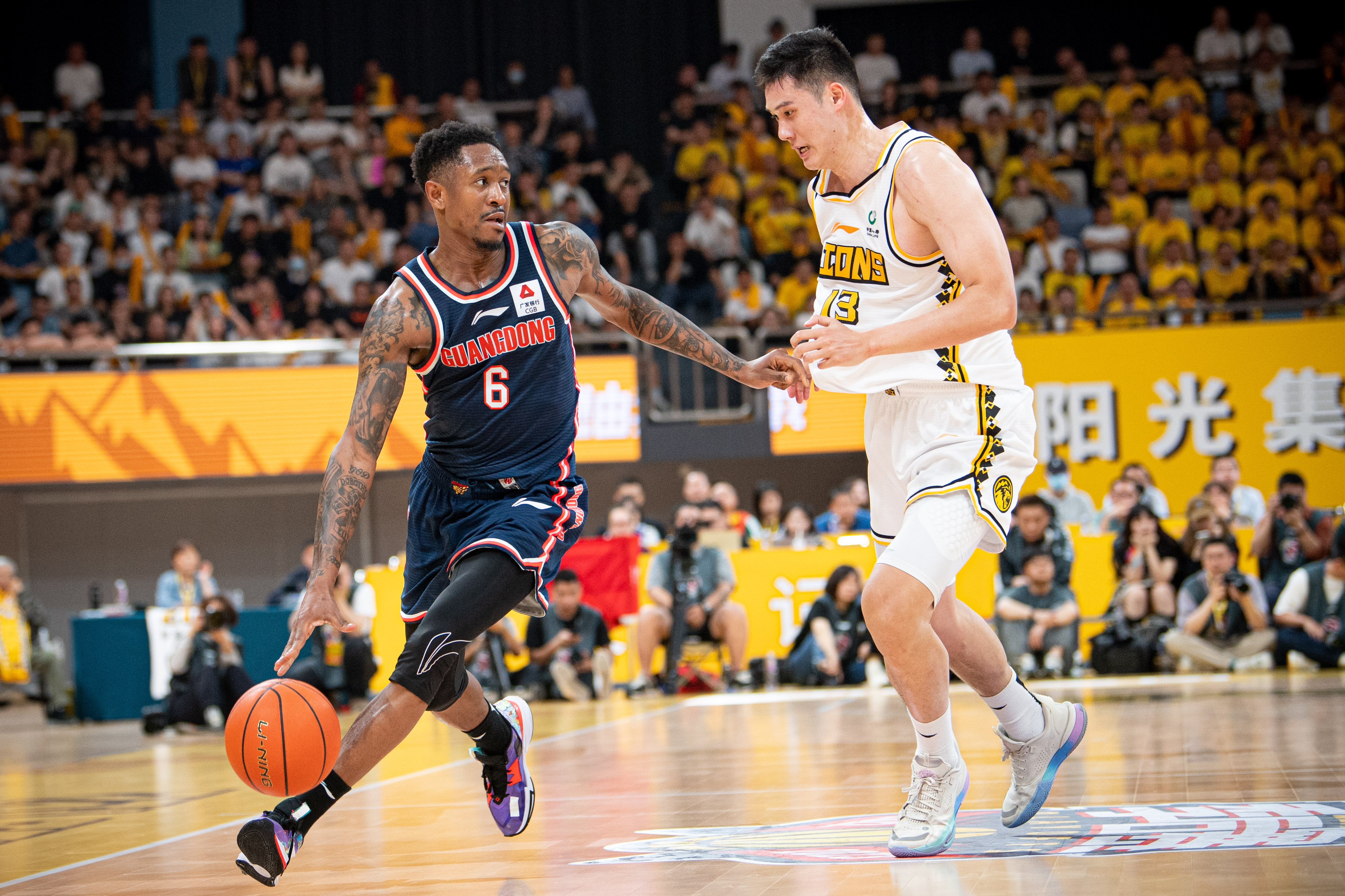 关于今晚突围战来临，浙江队围绕CBA季后赛更衣室发声，话题不断，球探报告显示潜力的信息-开云网站安全