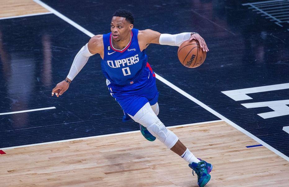 俄克拉荷马雷霆迎国王杯关键赛；赛后更衣室发声；管理层满意；团队化学反应显著的简单介绍-开云入口平台