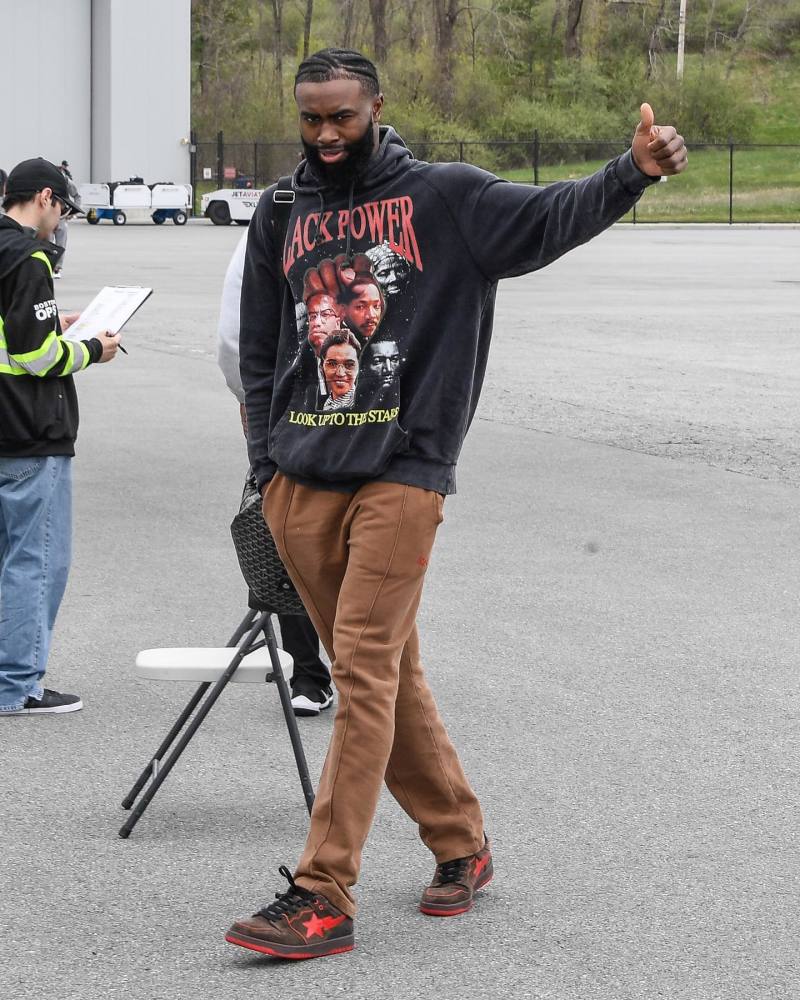 包含密尔沃基雄鹿内部会议纪要流出——冲刺阶段强势反弹；欧联使命明确；训练强度明显提升的词条-开云入口平台